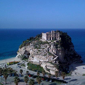 Eight Day Culinary Tour in Calabria