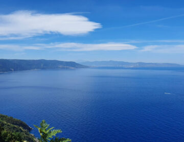 Walking, Food and Wine Tour in Calabria