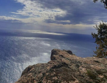 Walking, Food and Wine Tour in Calabria